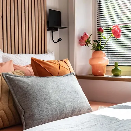 Boutique Near Rai And De Pijp Apartmán *